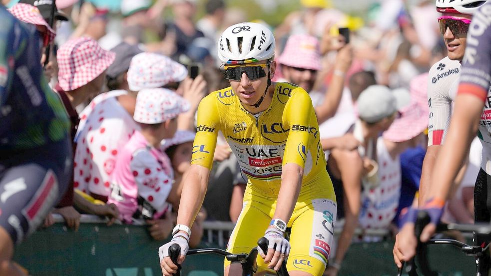 Tadej Pogacar bleibt Gesamtführender der Tour de France. Foto: Mosa’ab Elshamy