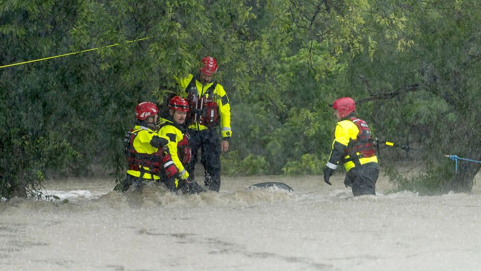 Ein Mensch ist bei den Überschwemmungen gestorben. Foto: Darren Abate