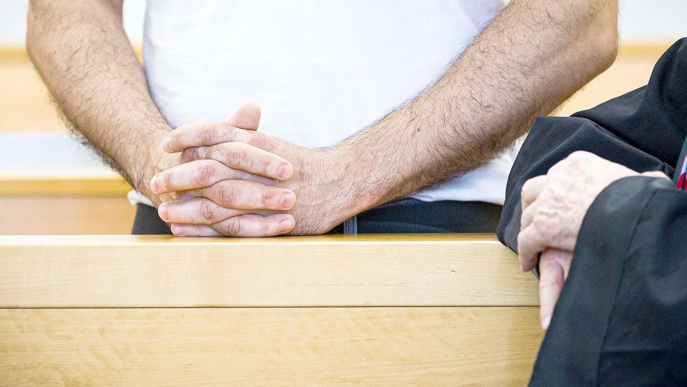 Der Angeklagte will sich vor Gericht äußern. Foto: Moritz Frankenberg