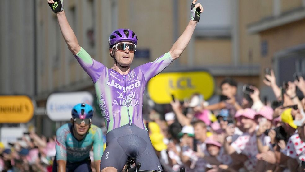 Der Schweizer Mauro Schmid gewann die 13. Etappe der Tour de France. Foto: Mosa’ab Elshamy