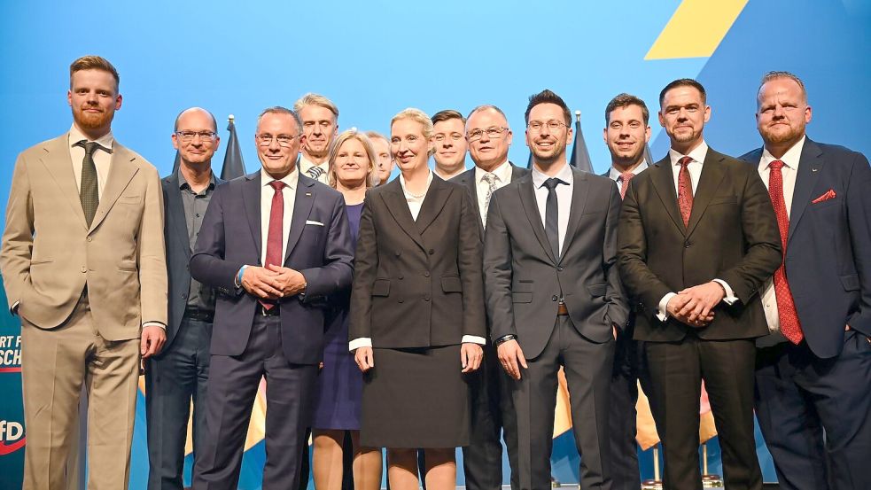 Der erst Anfang Juli neugewählte AfD-Bundesvorstand. Parteichefin Alice Weidel konnte dabei ihre Kandidaten durchsetzen. (Archivbild) Foto: Katharina Kausche
