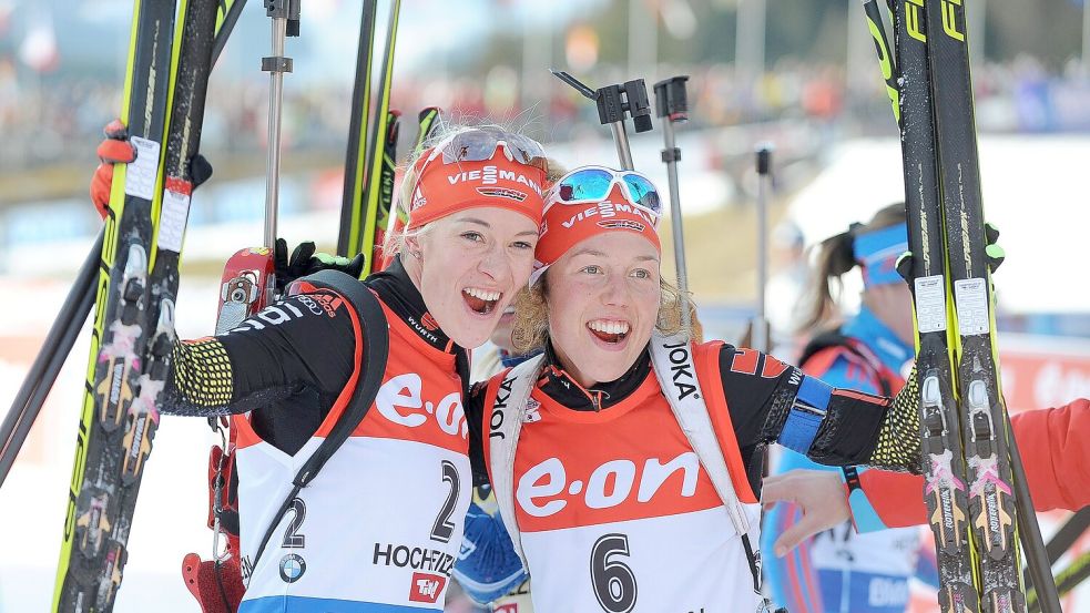 Sie verband eine enge Freundschaft: Maren Hammerschmidt (l) und Laura Dahlmeier. (Archivbild) Foto: Barbara Gindl