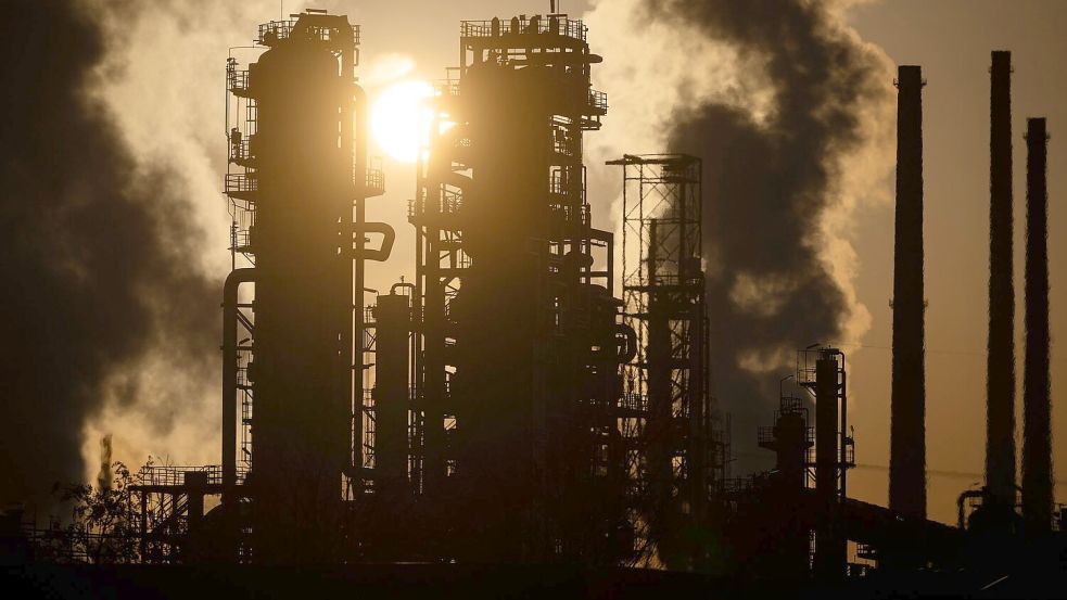 Wegen des Streits um die für den weltweiten Handel mit Energieträgern wie Öl und Flüssiggas wichtige Straße von Hormus eskaliert der Iran-Krieg seit Anfang des Monats wieder. (Archivbild) Foto: Marijan Murat