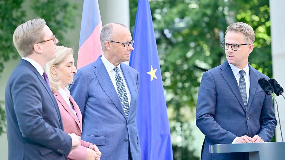 Noch ist offen, wie es mit der Regierungsumbildung weitergeht. Foto: Sebastian Gollnow/dpa