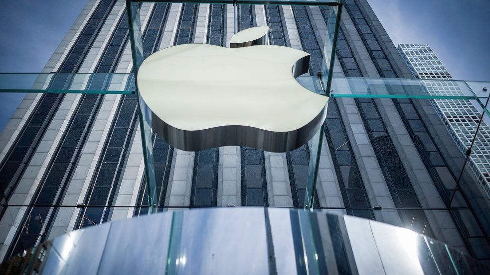 Der Börsenwert von Apple stieg über die Marke von fünf Billionen Dollar. (Archivbild) Foto: Michael Kappeler