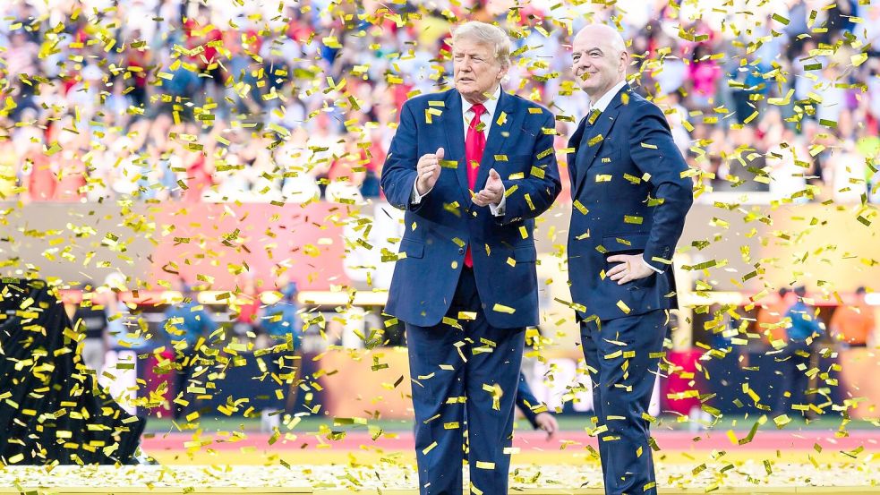 Was plant Infantino nach der WM in Amerika? (Archivbild) Foto: Tom Weller/dpa