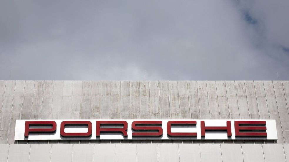 Die Neuaufstellung von Porsche kostet enorme Summen. (Archivbild) Foto: Christoph Schmidt