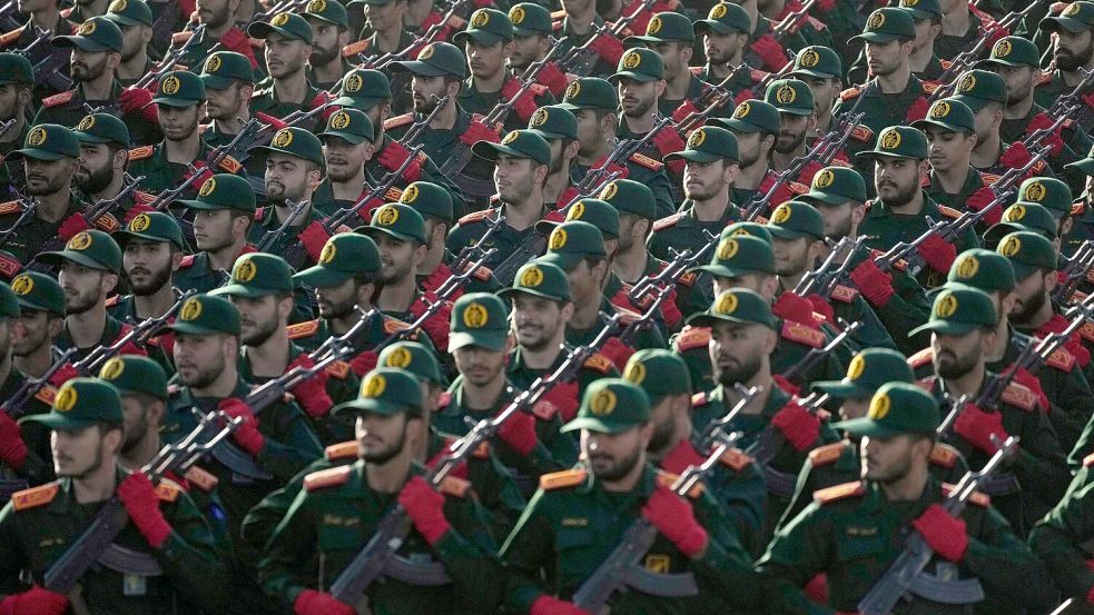 Irans Revolutionsgarden sehen sich angeblich im Vorteil. (Archivbild) Foto: Vahid Salemi/AP/dpa