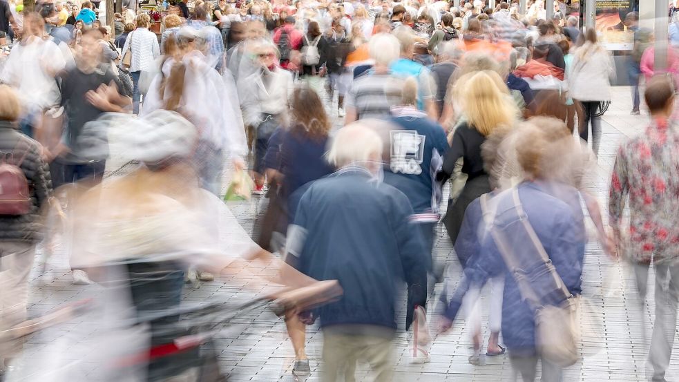 Bei den Bürgerinnen und Bürgern in Deutschland sinkt das Vertrauen in den Staat. (Symbolbild) Foto: Jan Woitas
