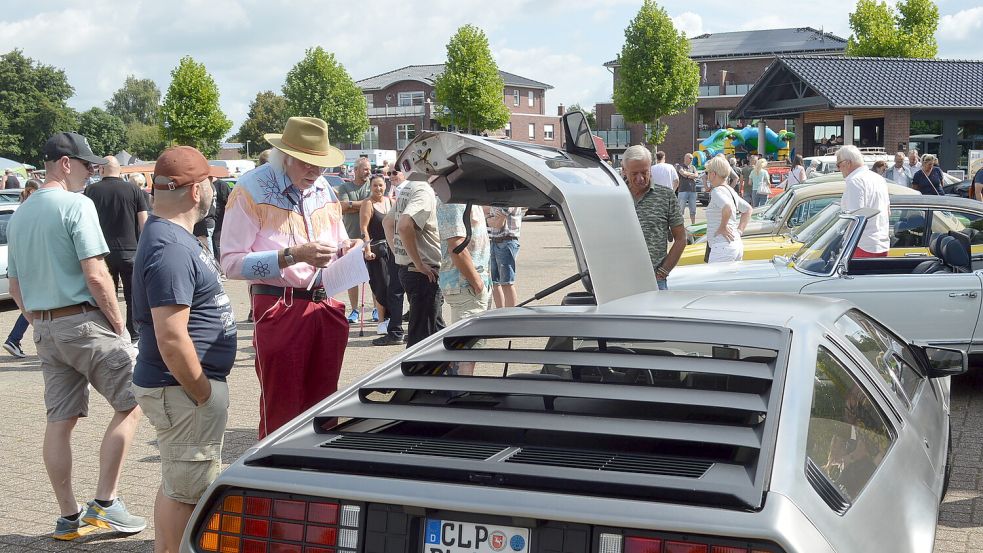 In Rhauderfehn findet wieder das Oldtimertreffen statt. Foto: Clarissa Scherzer