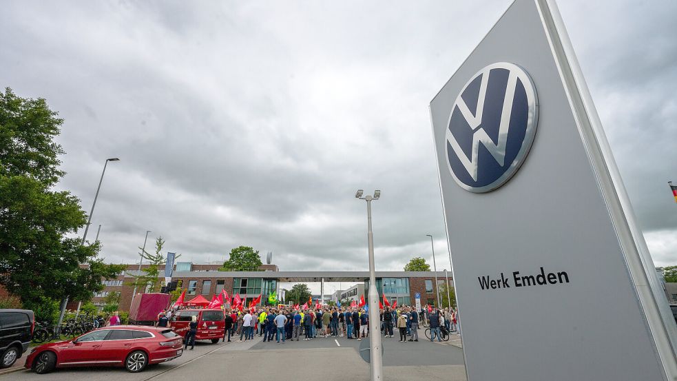 Das Werk Emden steht vor einer ungewissen Zukunft. Bis zum 7. August 2026 sind noch Werksferien. Foto: Klaus Ortgies