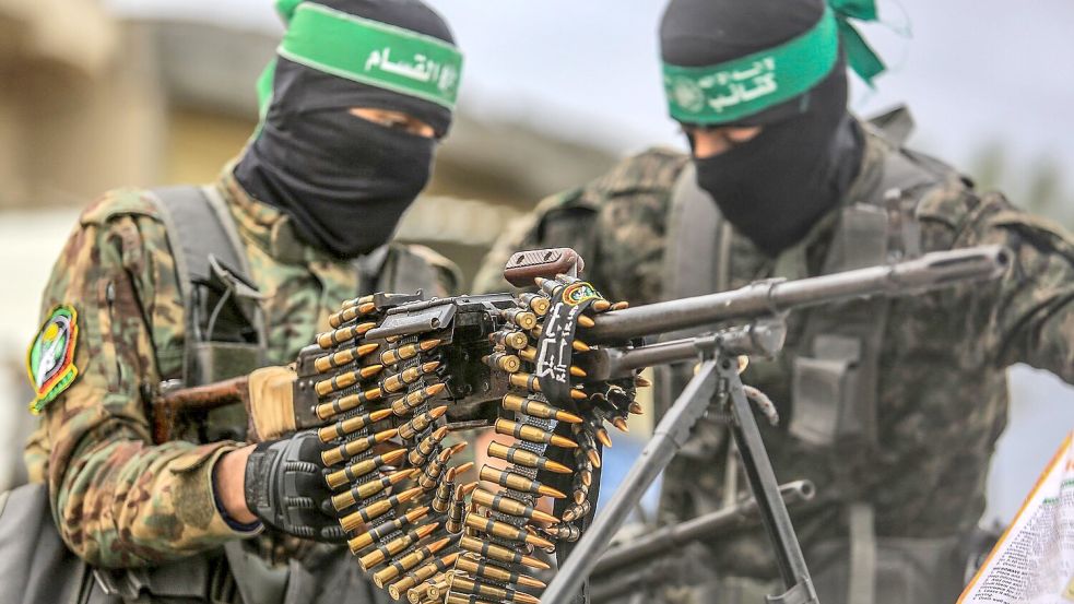 Die Hamas hat sich Kreisen zufolge zur Entwaffnung bereiterklärt. (Archivbild) Foto: Abed Rahim Khatib/dpa