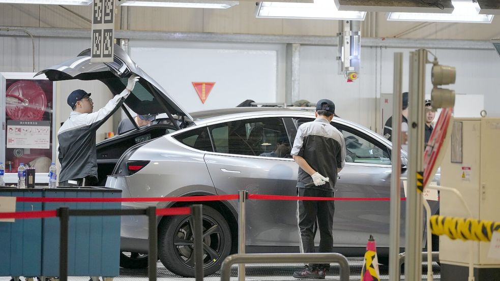 Das Tesla-Werk in Shanghai spielt eine wichtige Rolle für das internationale Geschäft des Elektroautobauers. (Archivbild) Foto: Andy Wong