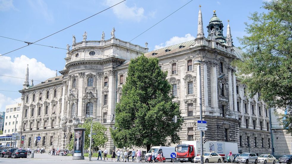Das Landgericht München I hat im Fall Gema gegen Suno entschieden. (Archivbild) Foto: Matthias Balk/dpa