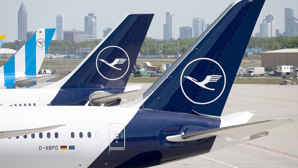 Lufthansa hat ihr Angebot auf der Kurzstrecke gekürzt. (Archivbild) Foto: Boris Roessler