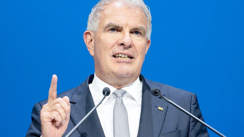 Lufthansa fliegt unter der Führung von Carsten Spohr hinterher. (Archivbild) Foto: Florian Wiegand
