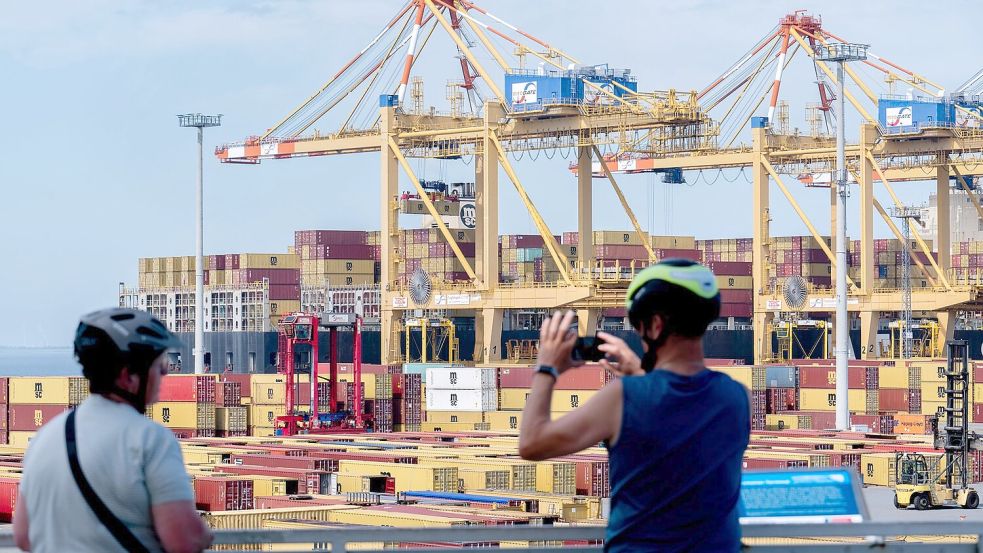 Die deutschen Exporteure erleben gerade wieder bessere Zeiten. (Archivbild) Foto: Hauke-Christian Dittrich