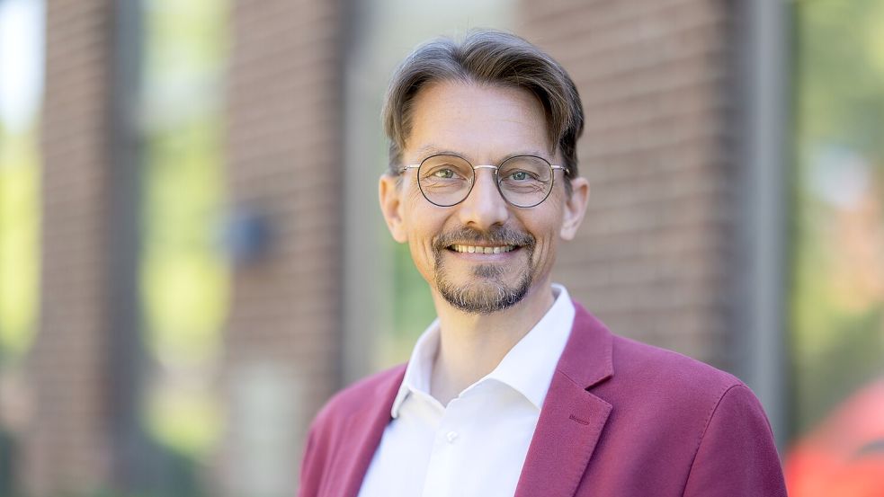 Tammo Lenger tritt für die Grünen als Bürgermeisterkandidat in Westoverledingen an. Foto: Akka Fotografie