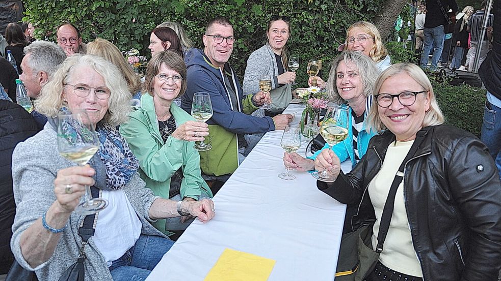 Das Weinfest in Leer findet am Freitag und Samstag, 7. und 8. August 2026, statt. Foto: Bodo Wolters