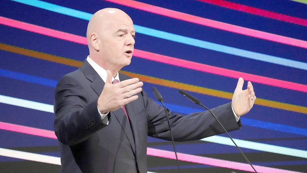 FIFA-Chef Gianni Infantino kämpft um sein Amt. (Archivbild) Foto: Darko Vojinovic/AP/dpa