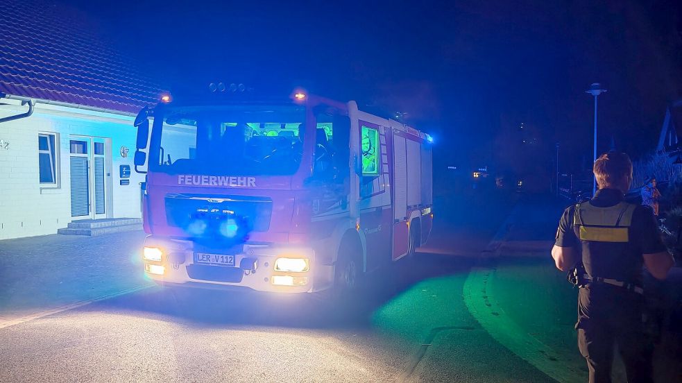 Die Feuerwehr war in Völlenerfehn im Einsatz. Foto: Markus Bruns