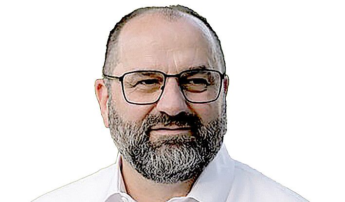 Sven Stratmann (parteilos) bewirbt sich bei der Bürgermeisterwahl am 13. September 2026 um das Amt des Verwaltungschefs in Saterland. Foto: Team Stratmann