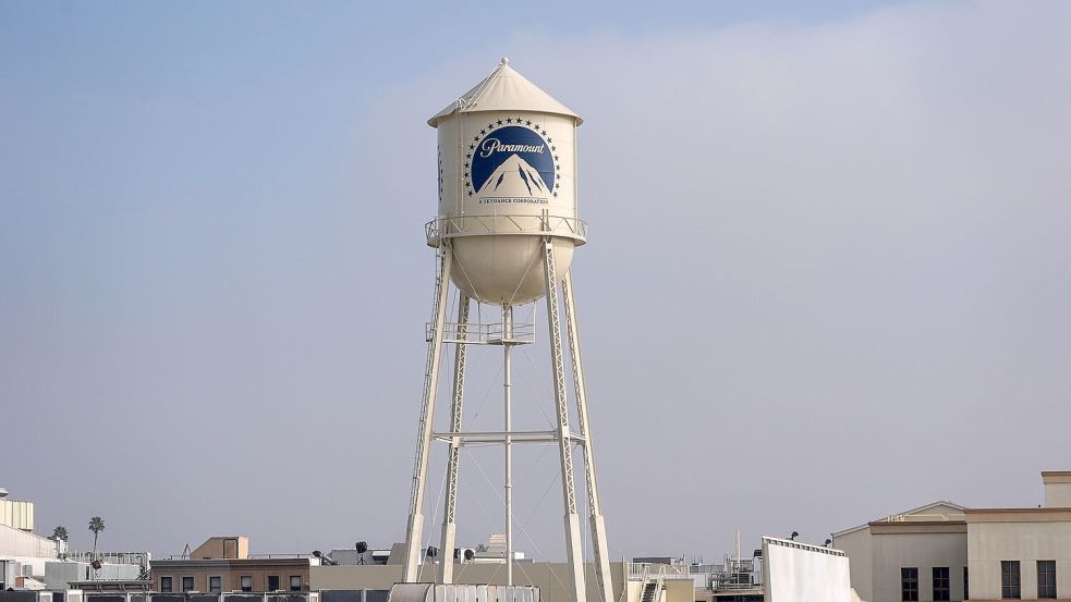 Das Hollywood-Urgestein Paramount könnte laut Medienberichten Kalifornien verlassen. (Archivbild) Foto: Jae C. Hong/AP/dpa