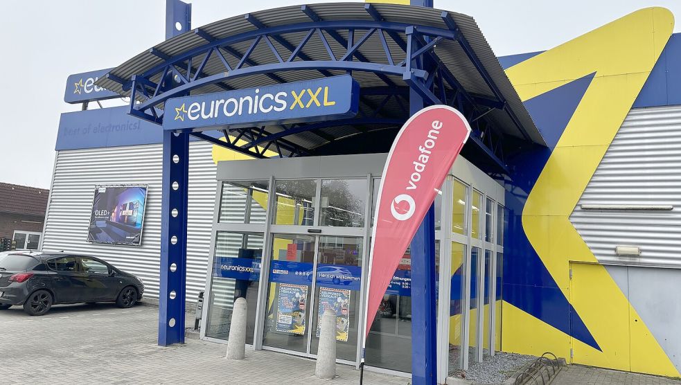 Bis vor rund zwei Jahren befand sich ein Euronics-Fachmarkt in dem Gebäude im Ostrhauderfehner Gewerbegebiet. Foto: Archiv/Henrik Zein
