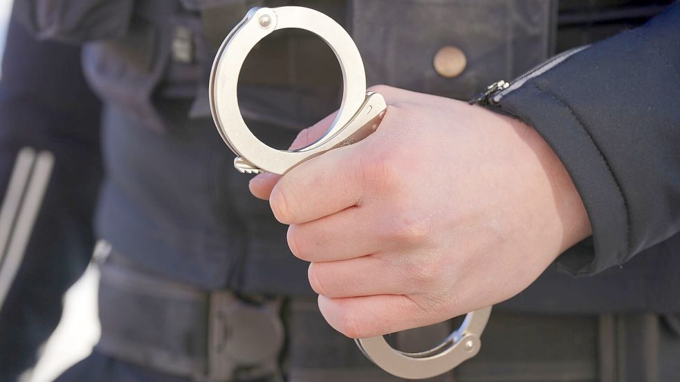 Ein 43-jähriger Inselbewohner wurde festgenommen. Symbolfoto: Marcus Brandt/dpa