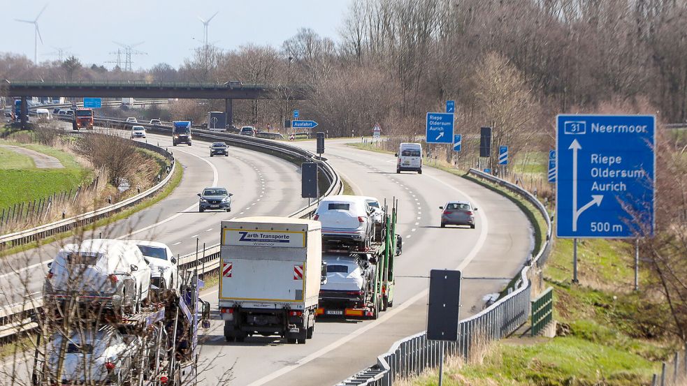 •Die Autobahn 31 bei der Abfahrt Riepe. Foto: Romuald Banik