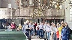 In Backemoor hat eine historische Kirchenführung für großen Zuspruch gesorgt. Foto: Ulrike Sundermann
