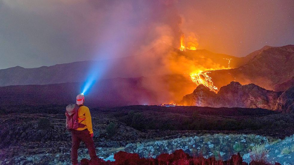 Die vulkanische Aktivität am Ätna hält an. Das hat auch Auswirkungen auf das Tourismusgeschäft auf Sizilien. Foto: Salvatore Allegra