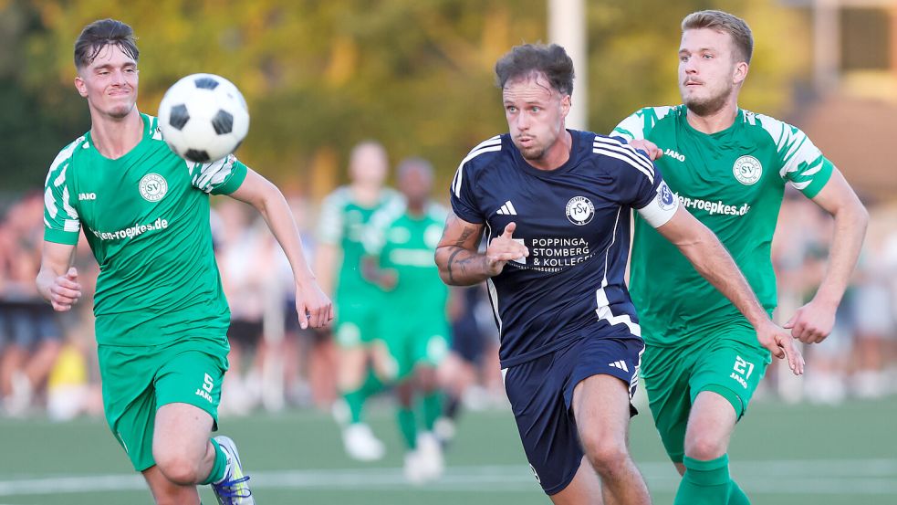 Eintracht Ihlow traf am Freitagabend auf den TSV Riepe. Foto: Doden/Emden
