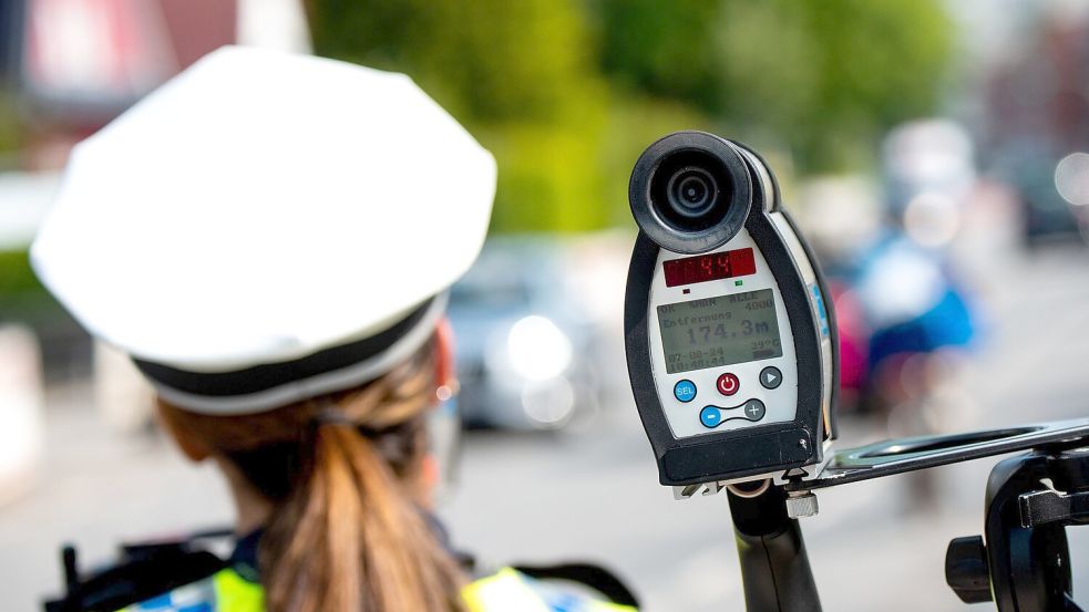 Der UDV fordert schärfere Kontrollen und Strafen im Straßenverkehr. (Symbolbild) Foto: Daniel Bockwoldt