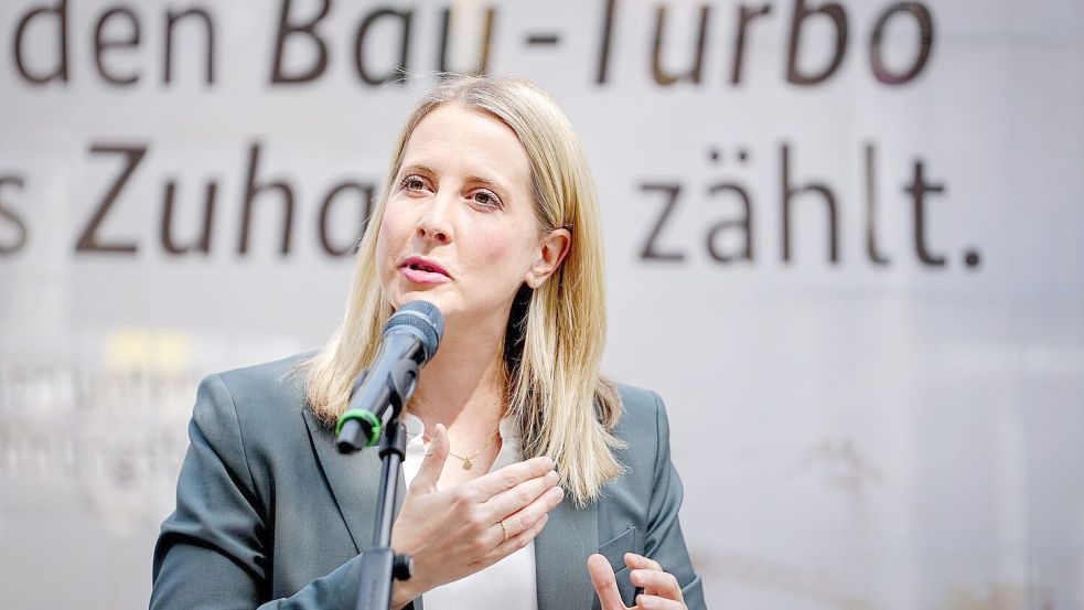 Bauministerin Hubertz will den Wohnungsbau beschleunigen. (Archivbild) Foto: Kay Nietfeld/dpa