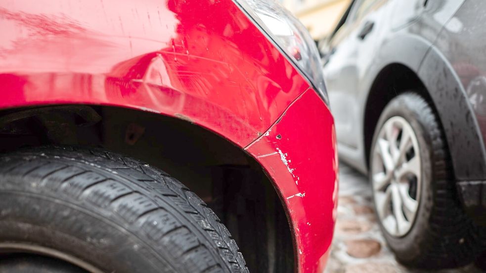 In der anstehenden Preisrunde für Autoversicherungen deutet vieles darauf hin, dass die Zeit der massiven Preissteigerungen ausläuft. (Symbolbild) Foto: Robert Michael
