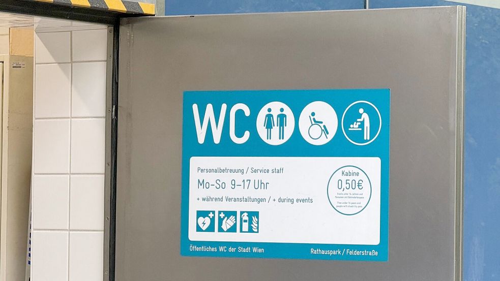 Pissoirs umsonst, Kabinen in Toiletten kosten 50 Cent - das findet eine junge Frau in Wien ungerecht. Foto: Matthias Röder/dpa