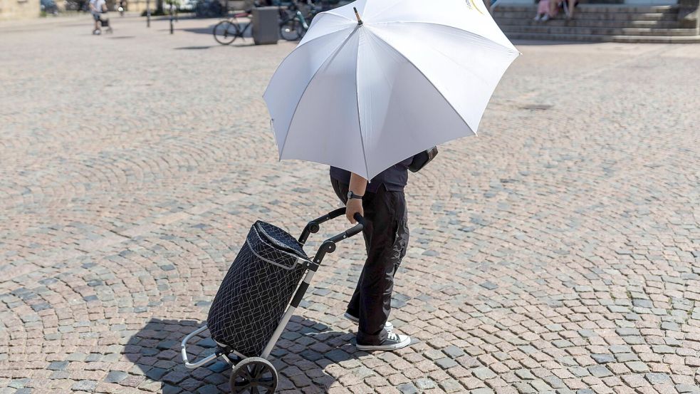 Heißes Pflaster Osnabrück: Die Temperaturen steigen, die Hitze staut sich in der Innenstadt. Foto: Tobias Saalschmidt