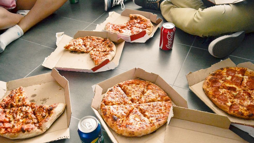 Pizza für alle soll es bei einem Treffen für Kinder und Jugendliche im Rathaus in Filsum geben. Dort soll es um Vorschläge gehen, wie die Samtgemeinde Jümme cooler werden kann. Foto: Pixabay