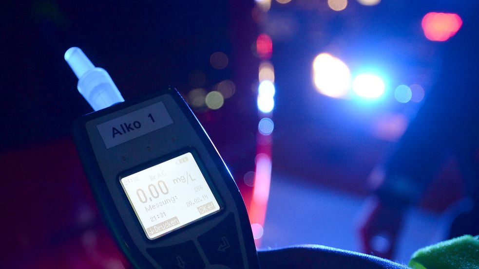 Die Polizei kontrollierte Autofahrer. Symbolfoto: Patrick Seeger/dpa