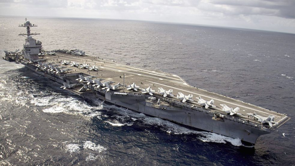 Die größten Kriegsschiffe der Welt: Der atomgetriebene Flugzeugträger „Gerald R. Ford“ im Einsatz. Zu derselben Klasse gehört auch die im Bau befindliche „Doris Miller“. Foto: IMAGO/Mc2 Tajh Payne/U.S Navy