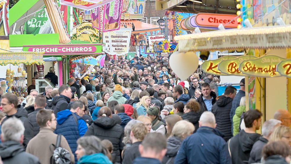 Der Gallimarkt zog auch im vergangenen Jahr Hunderttausende an. Foto: Klaus Ortgies/Archiv