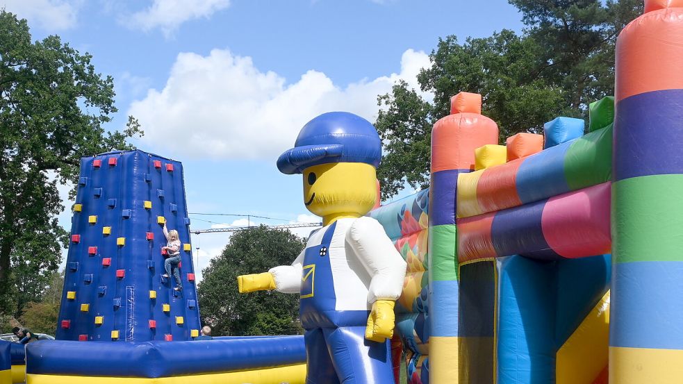 In Collinghorst soll zum Welkindertag ein Dorffest gefeiert werden. Symbolfoto: Holger Weers