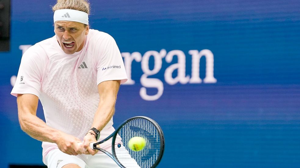 Alexander Zverev spricht bei den US Open über die Tücken der Bälle. (Archivbild) Foto: Yuki Iwamura