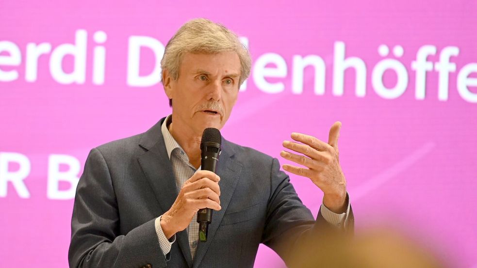 Dudenhöffer: „Die schlechten Verkäufe in China belasten, gleichzeitig öffnet BYD die Schleusen für erhebliche Exporte“. (Archivbild) Foto: Johannes Neudecker/dpa