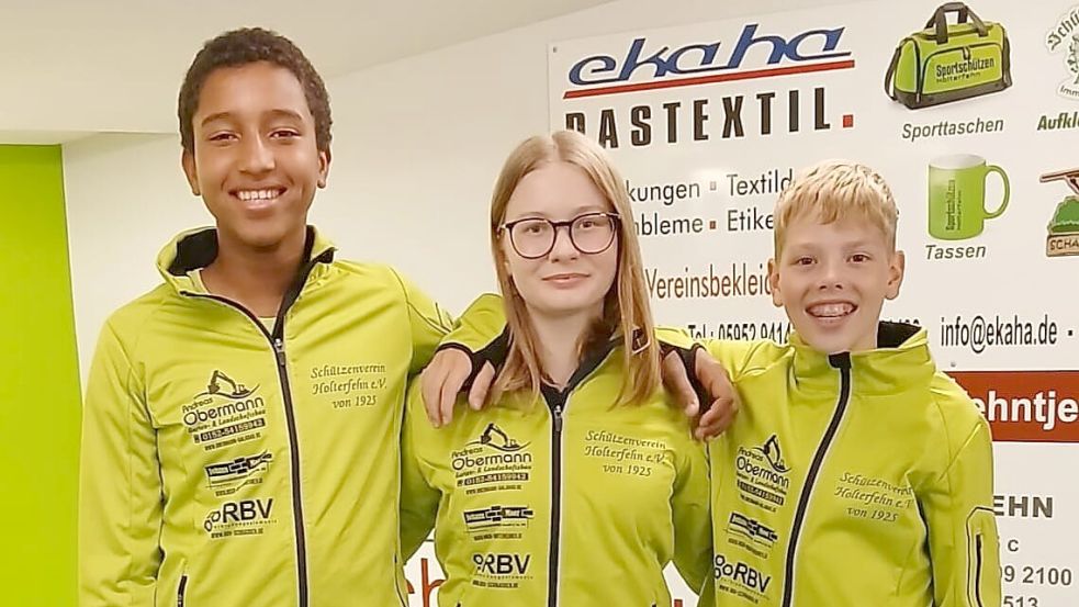 Für (von links) Darwin Heselmeyer, Mia Bolland und Malte Oltmanns geht es zur Deutschen Meisterschaft. Es fehlen Pia Kuhlmann, Rieke Busboom und Mia Haferbecker. Foto: Pascal Troitzschel
