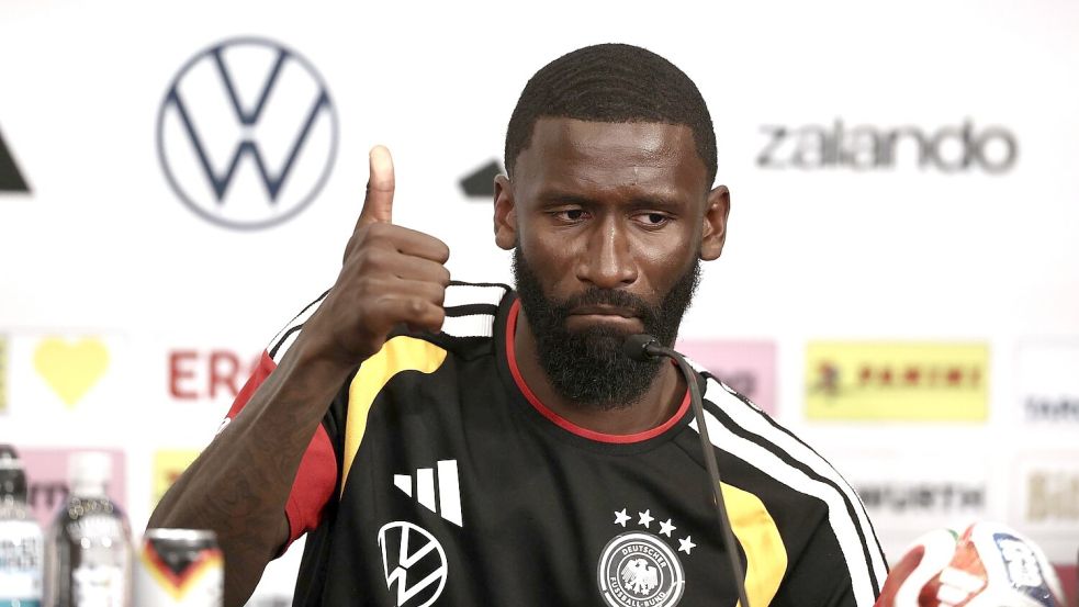 Rüdiger zeigte sich bei der WM in den USA als Musterprofi. (Archivbild) Foto: Christian Charisius/dpa