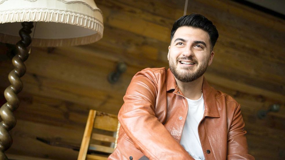 Tahsim Durgun ist in Oldenburg aufgewachsen. Foto: Sina Schuldt