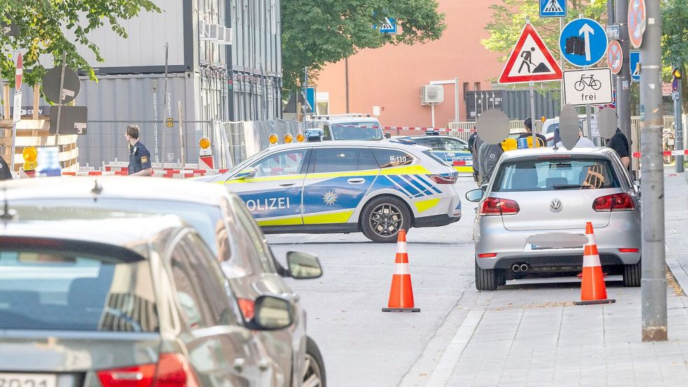 Nach einer Brandattacke auf eine Baustelle sind zwei Verdächtige gefasst worden. Foto: Peter Kneffel