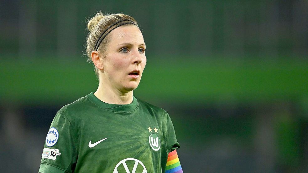 Bitteres Aus für Wolfsburg: Kapitänin Svenja Huth. (Archivbild) Foto: Swen Pförtner/dpa